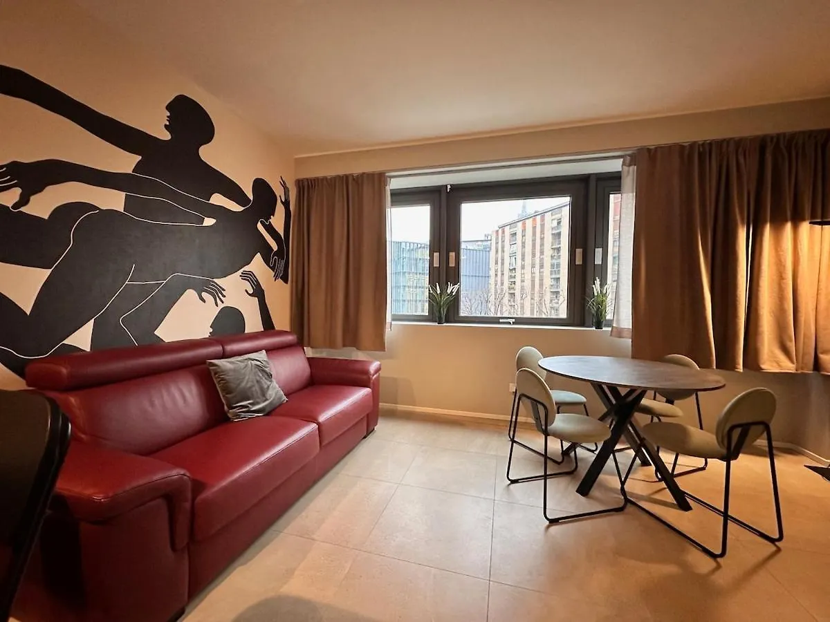 Sky Suite Milan 0*,  Italy