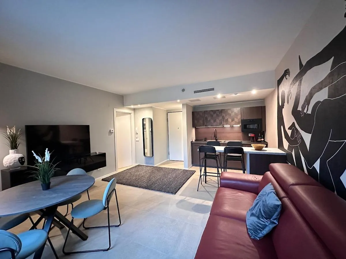 Apartment Sky Suite Milan