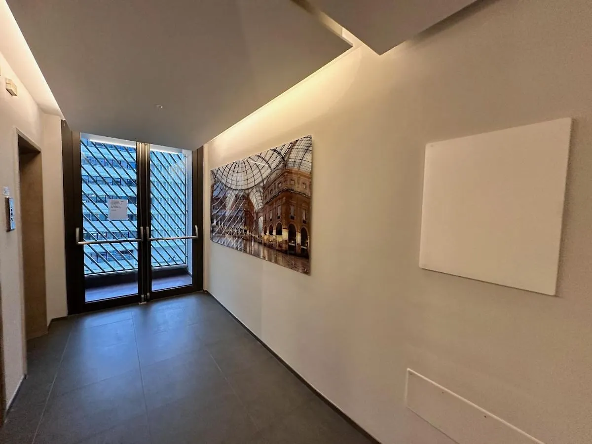 Sky Suite Milan Apartment